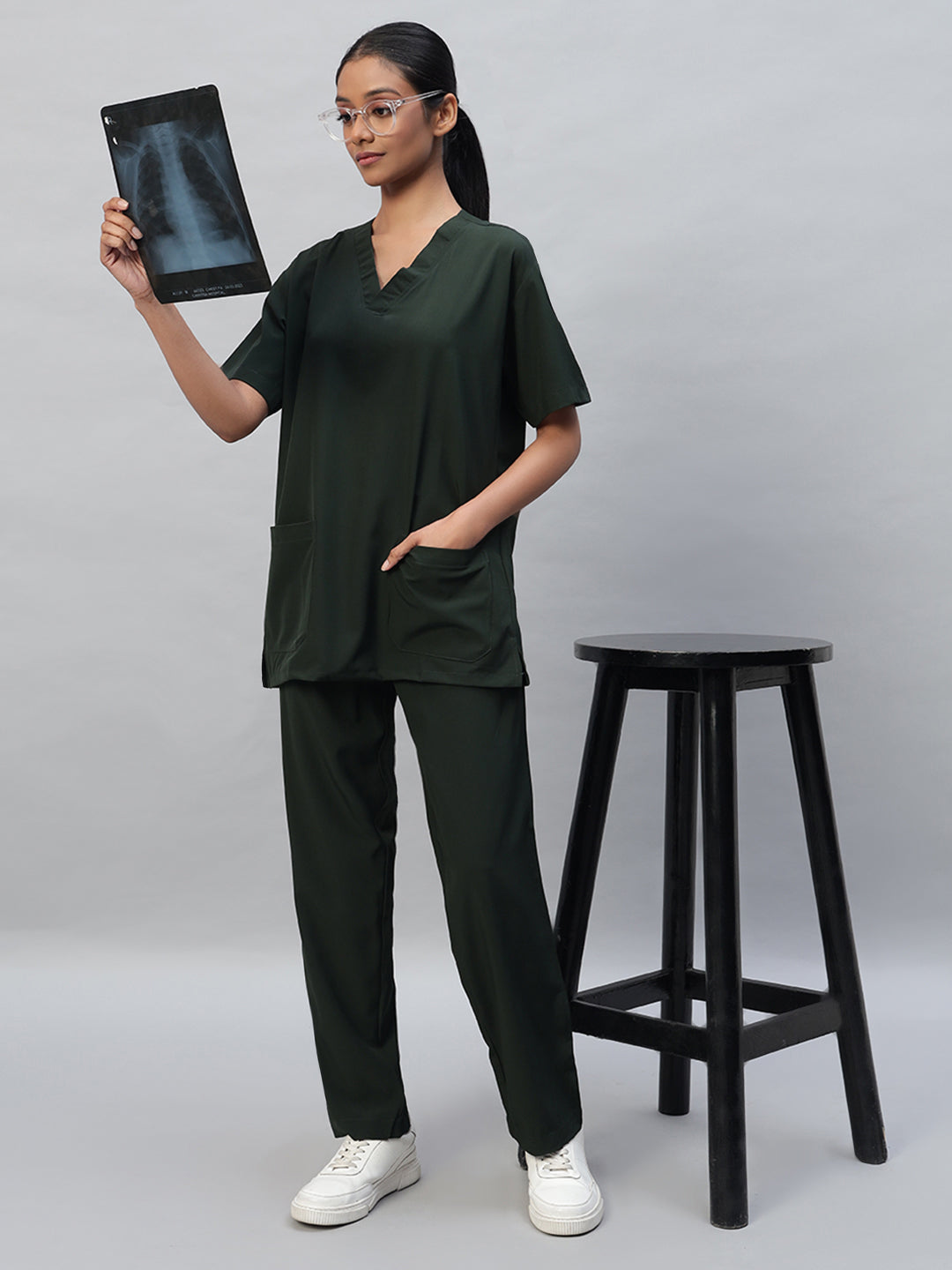 Mehandi Athleisure Stretch Half Sleeve Medical Scrubs – Female