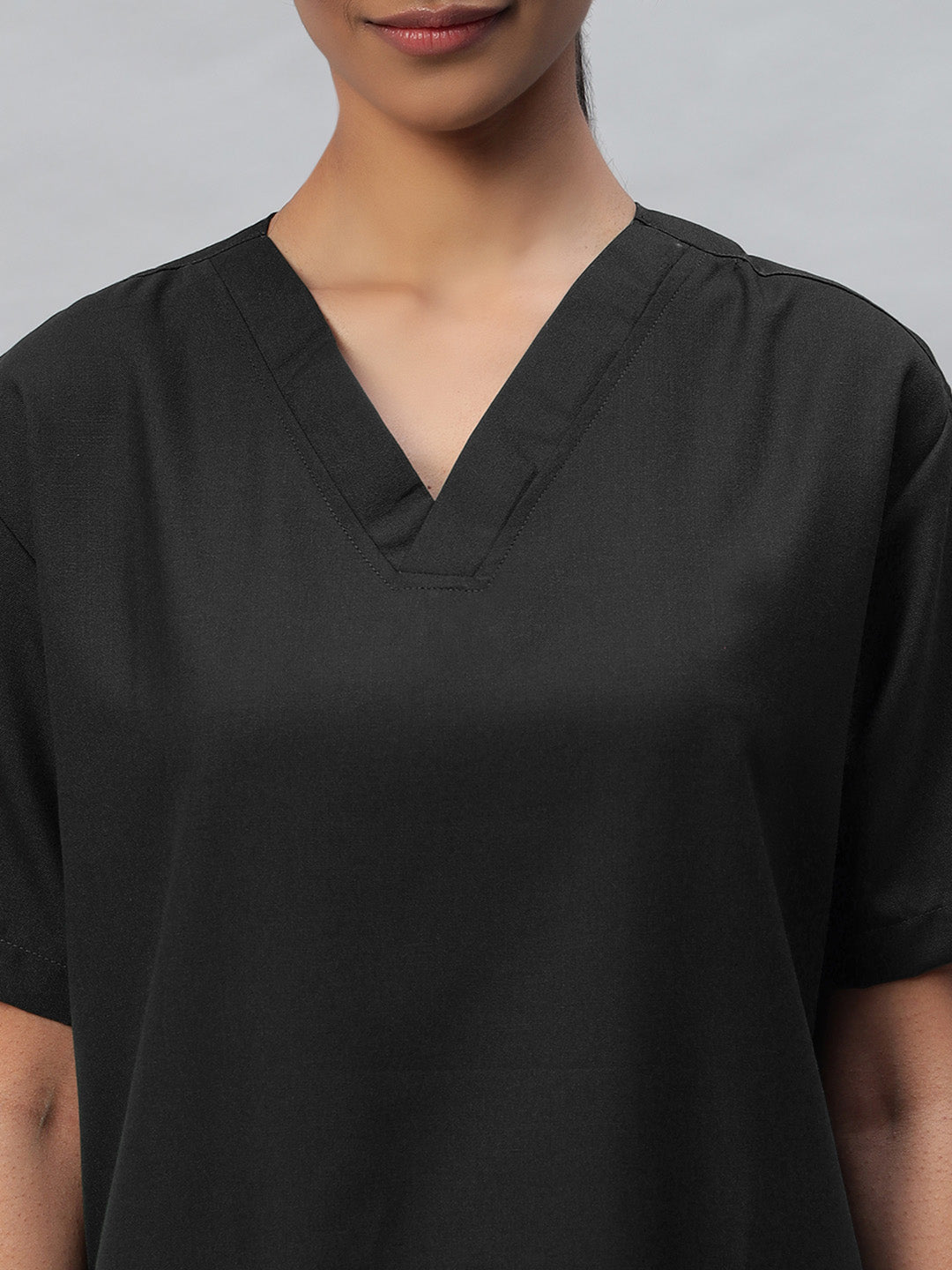 Black All Star 7 Pockets Half Sleeve Medical Scrubs – Female